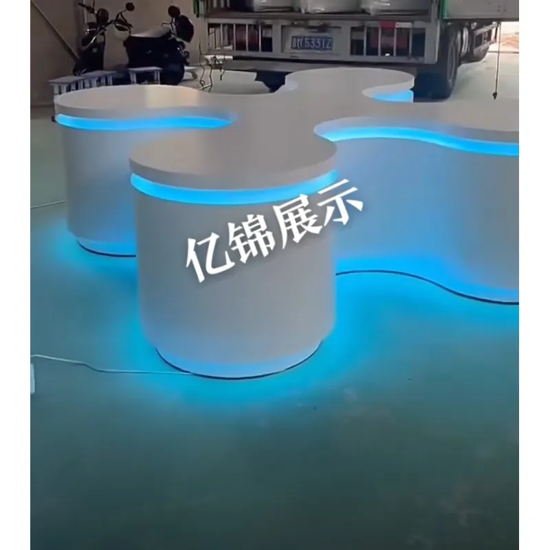 Expositor Redondo Luminoso Nak - Tables avaliação e preço